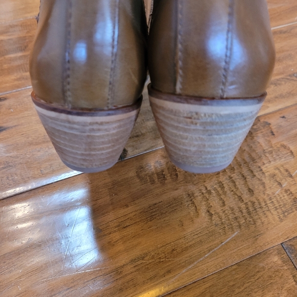 Frye & Co. Cut Out Brown Pointy Toe Booties Sz 8M - Picture 5 of 8